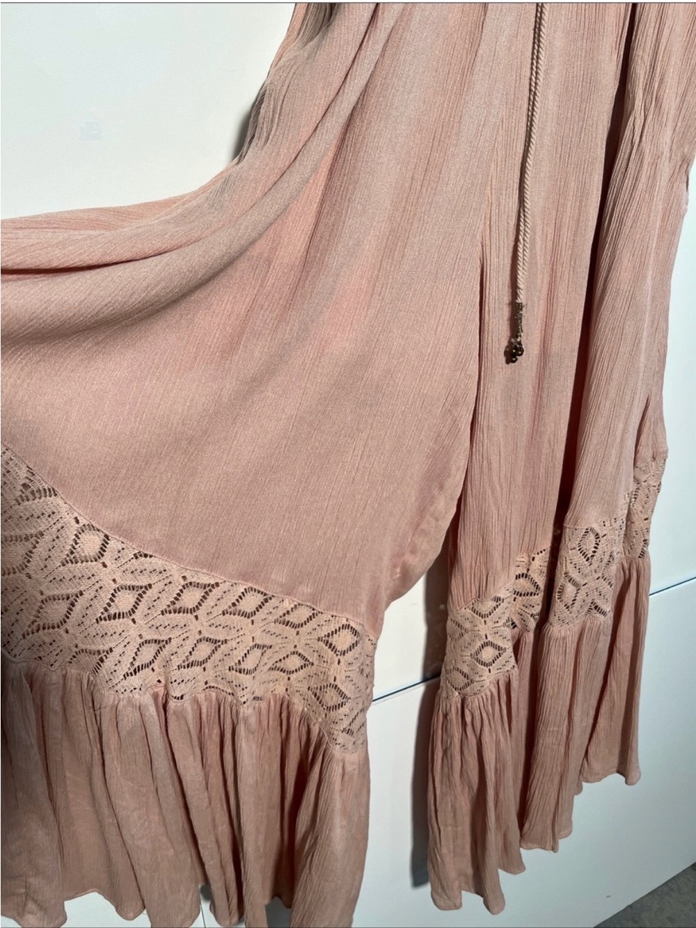 Free People Angela Wide Leg Flare Boho Pant Jumpsuit Crochet Blush Pink Sz Med - Picture 5 of 8